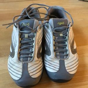 PREOWNED ZUMBA SHOES- RYKA size 8.5